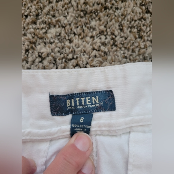 Sarah Jessica Bitten White Shorts size 6 - Picture 4 of 4